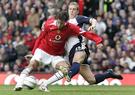 對手防線的 對手防線的