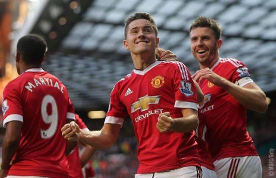 她过去在赛 她过去在赛