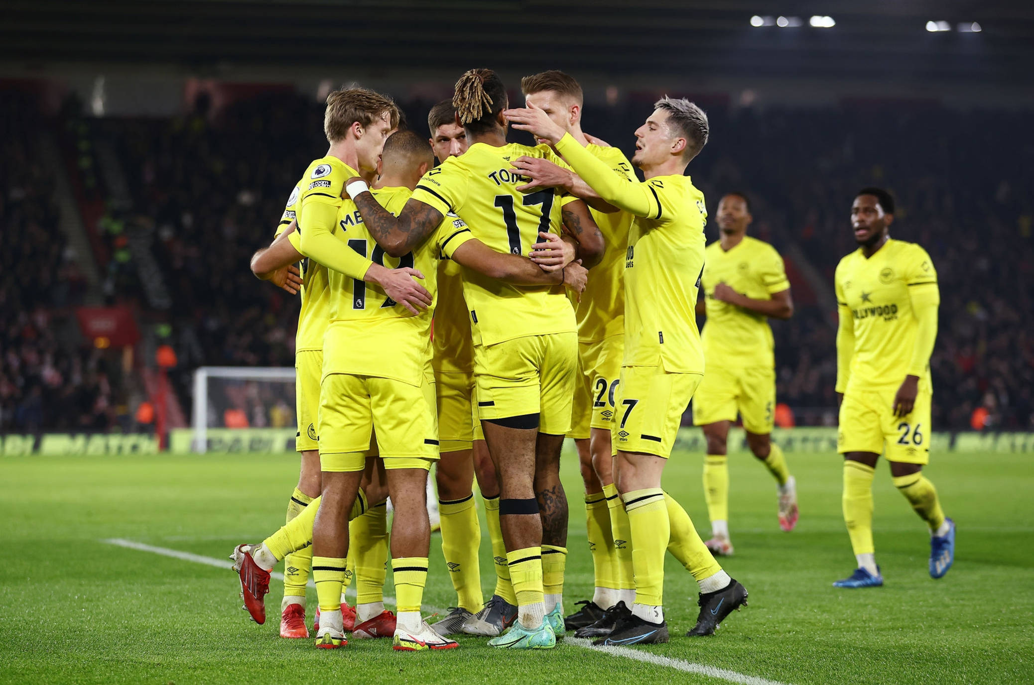 新月队以 新月队以